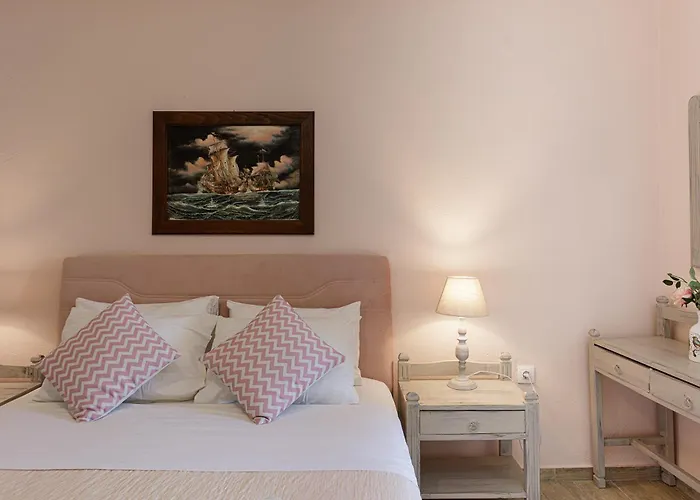 Kasteli Studios & Apartments